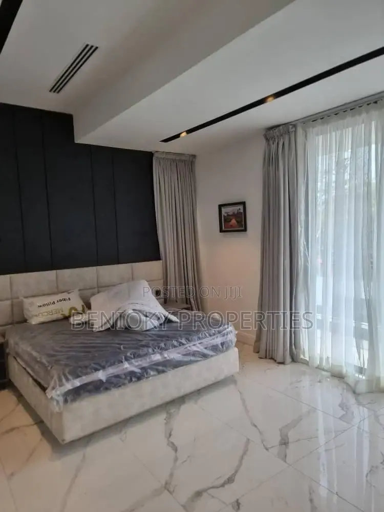 Furnished 4bdrm House in Park View, Parkview Estate for sale