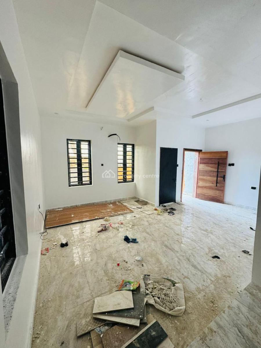 4 bedroom semi-detached duplex for sale