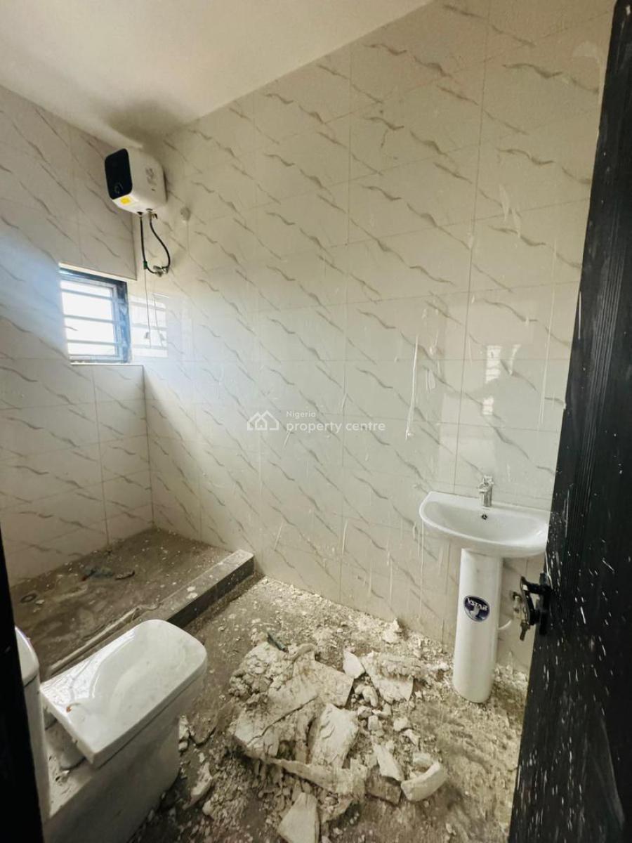 4 bedroom semi-detached duplex for sale