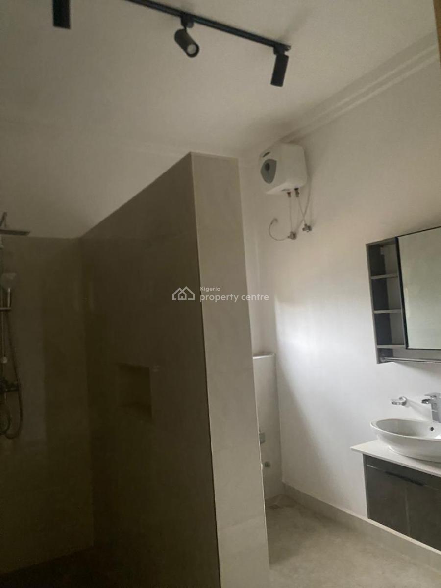 5 bedroom detached duplex for sale