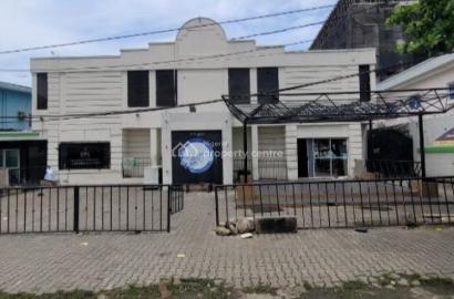 Detached duplex for rent
