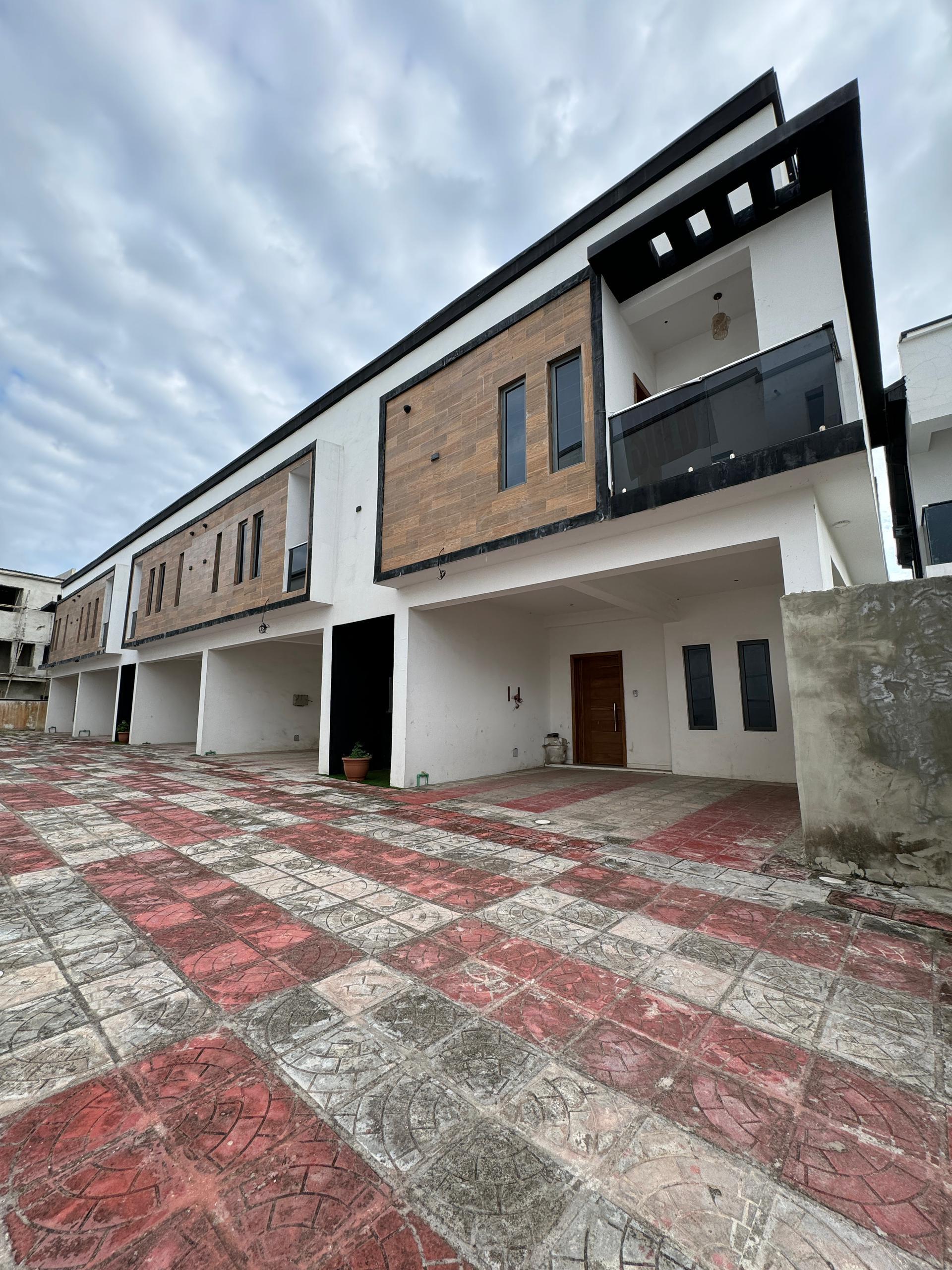 FOR SALE : BRAND NEW 4 BEDROOM TERRACED DUPLEX