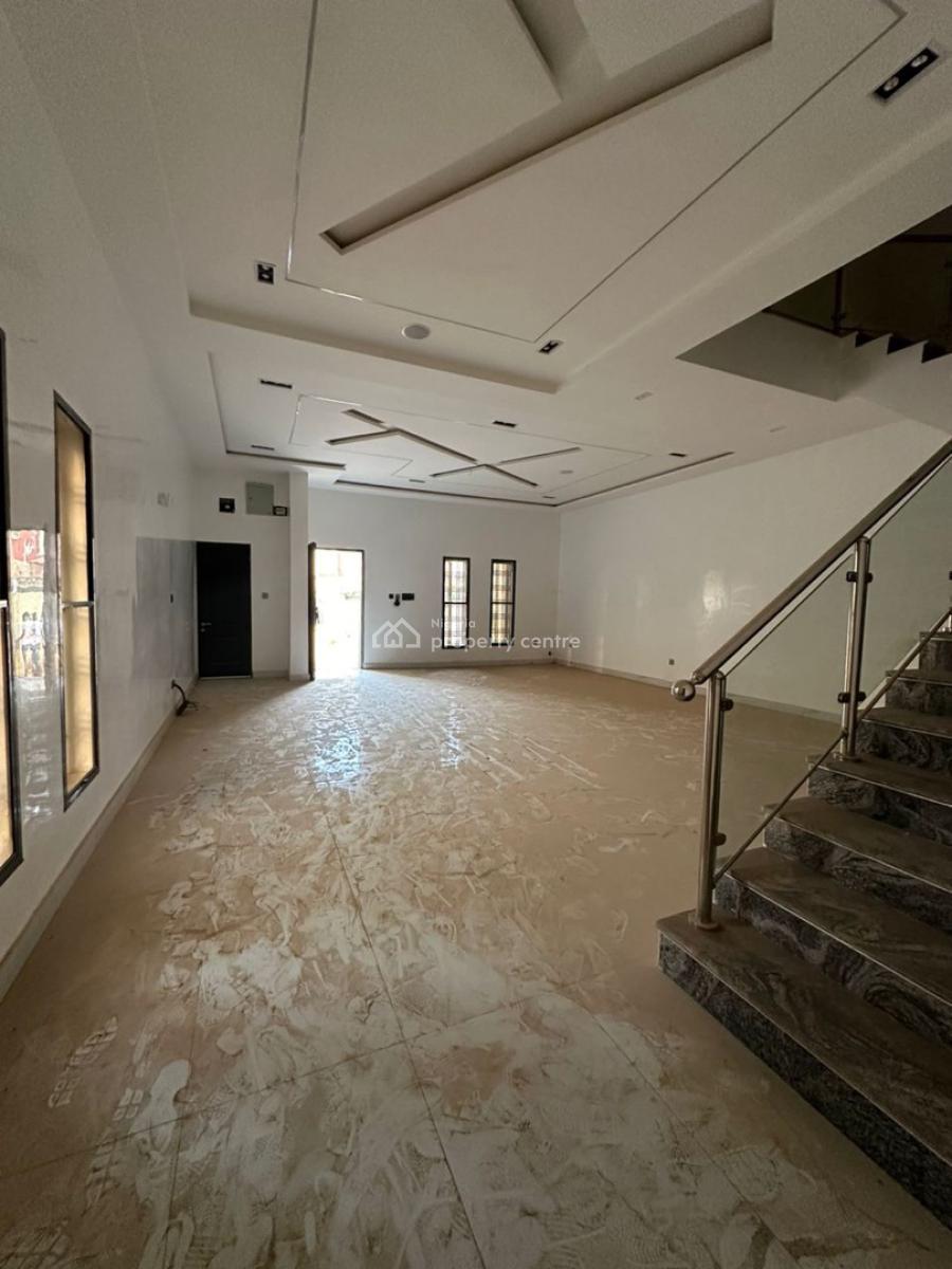 4 bedroom terraced duplex for sale