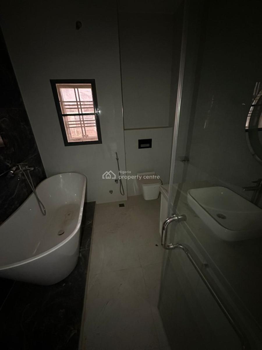 4 bedroom terraced duplex for sale