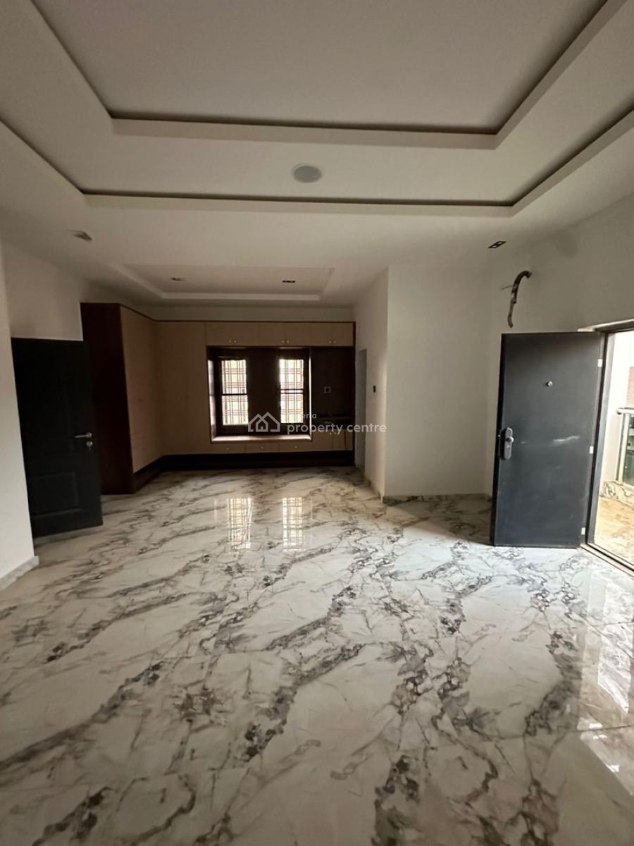 4 bedroom terraced duplex for sale