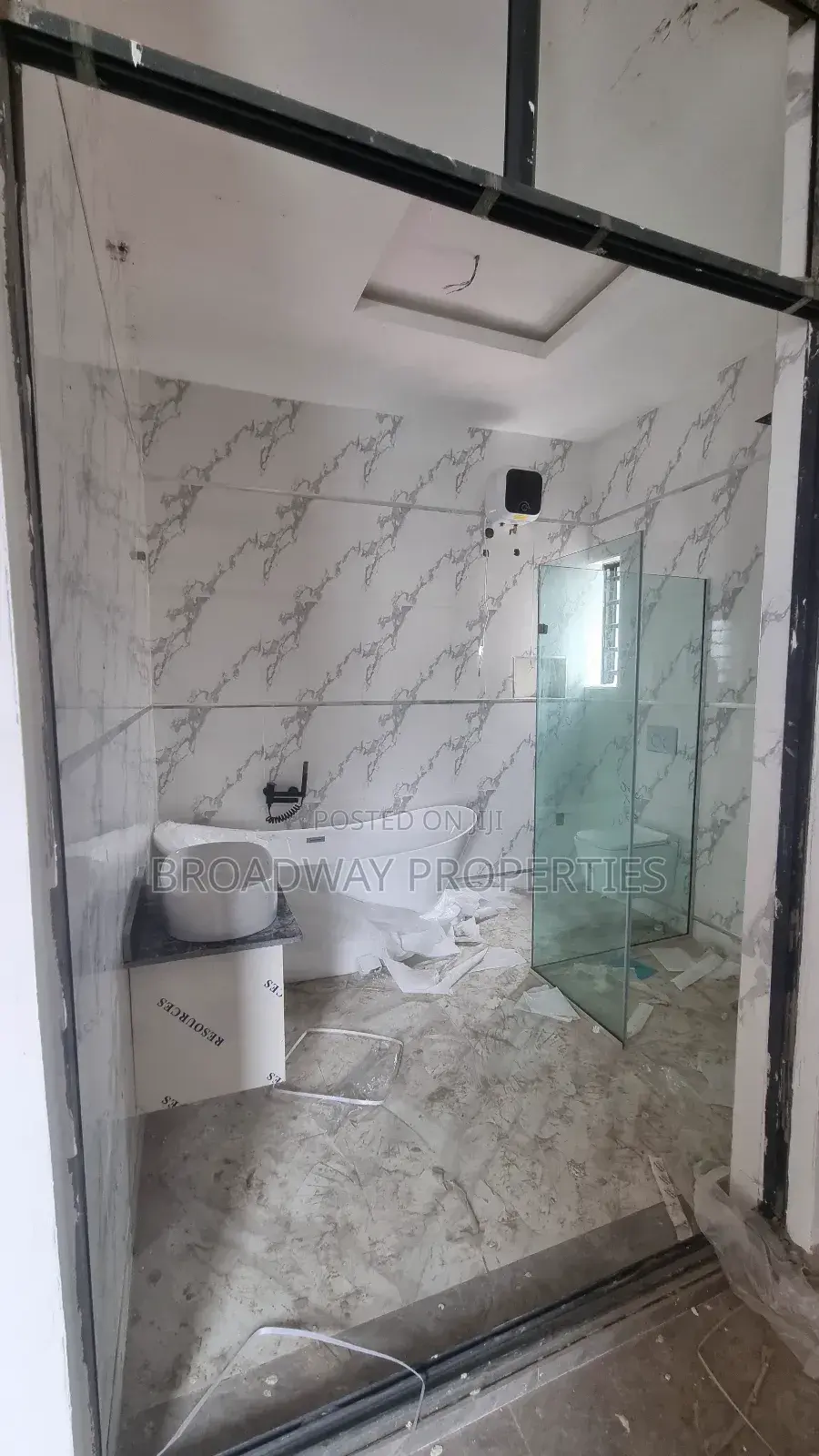 4bdrm Duplex in Magodo Phase2 for sale