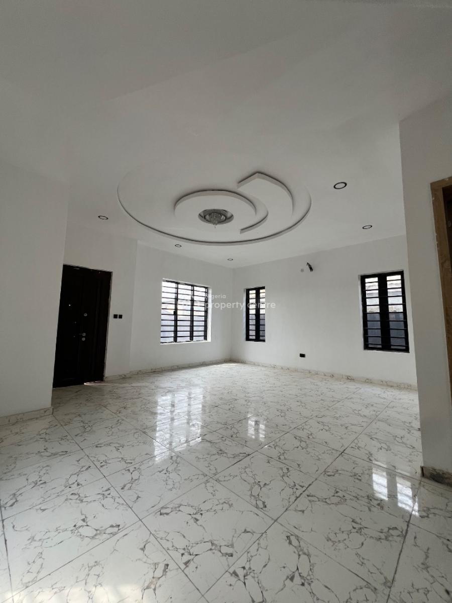 Newly Built 5 Bedroom Duplex