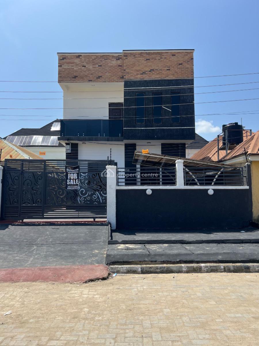Newly Built 5 Bedroom Duplex