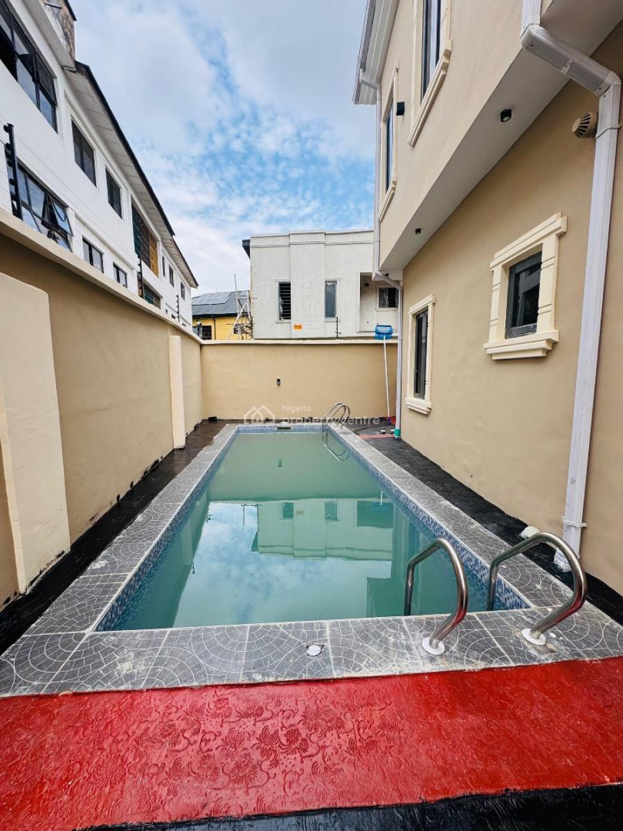 4 bedroom detached duplex for sale