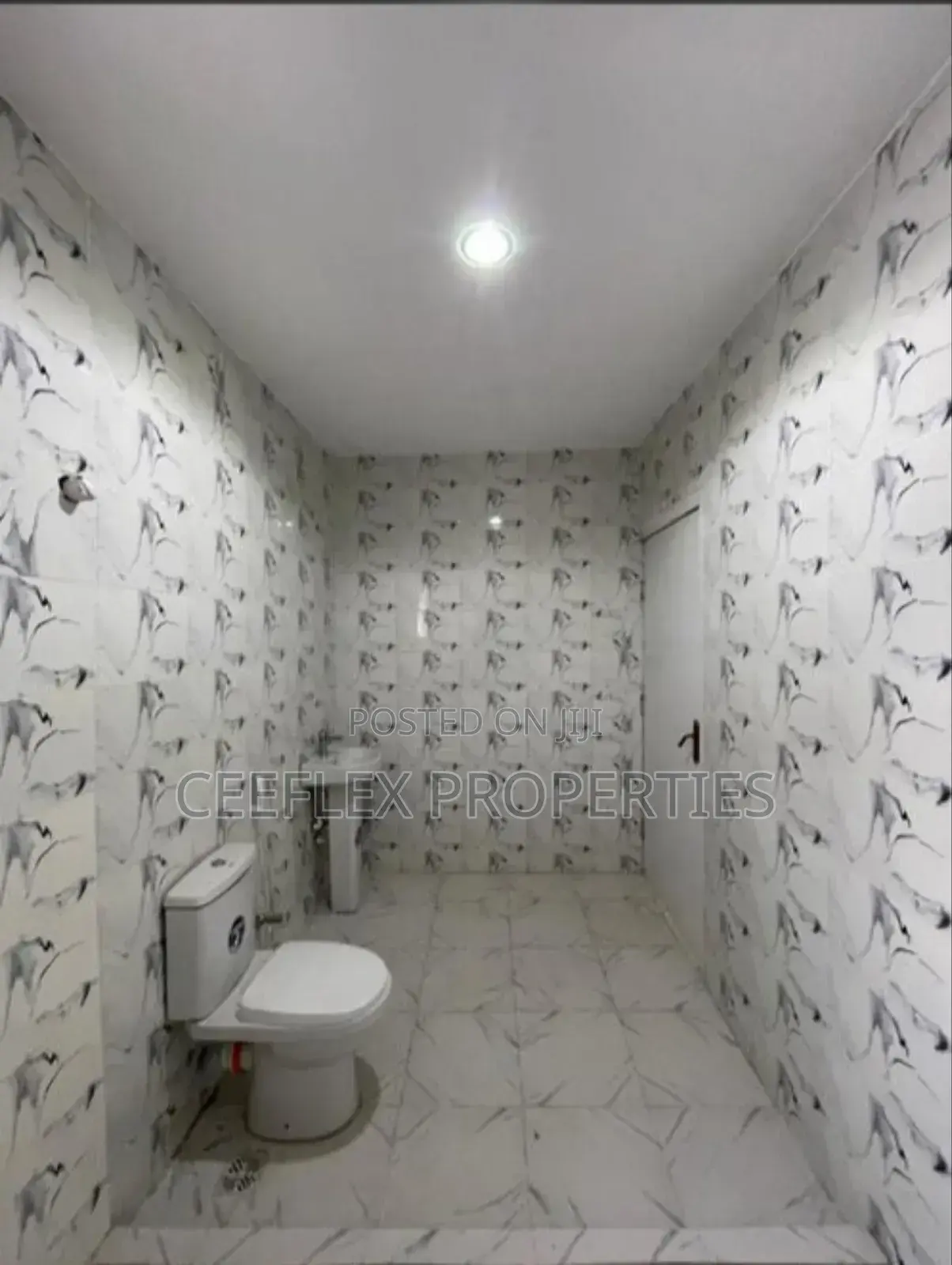 Furnished 4bdrm Duplex in Olaniyi Road, Oko-Oba for sale