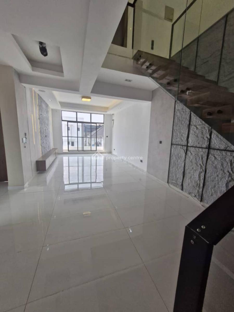 Luxury 4 Bedroom Masionnette