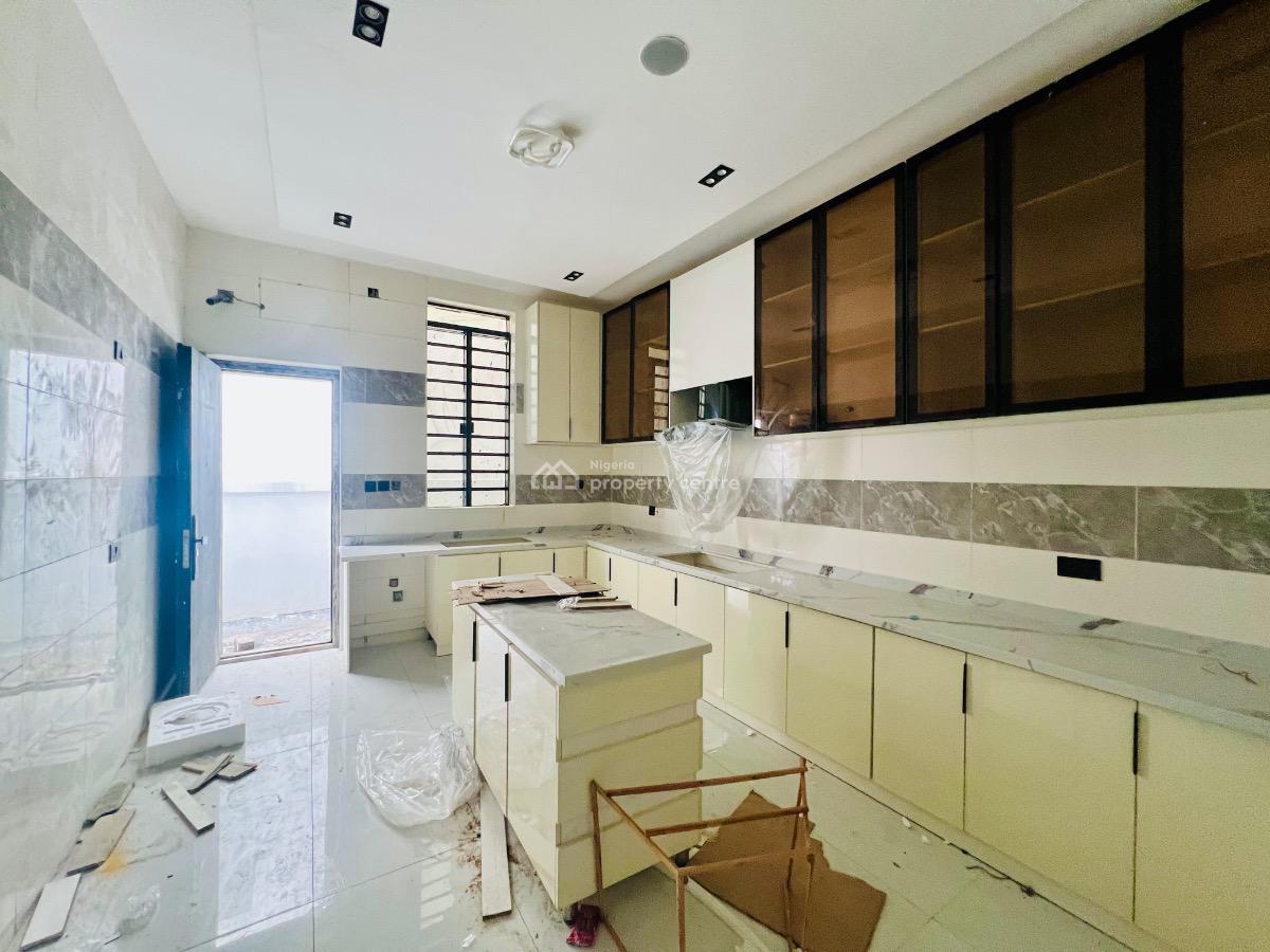 5 bedroom detached duplex for sale