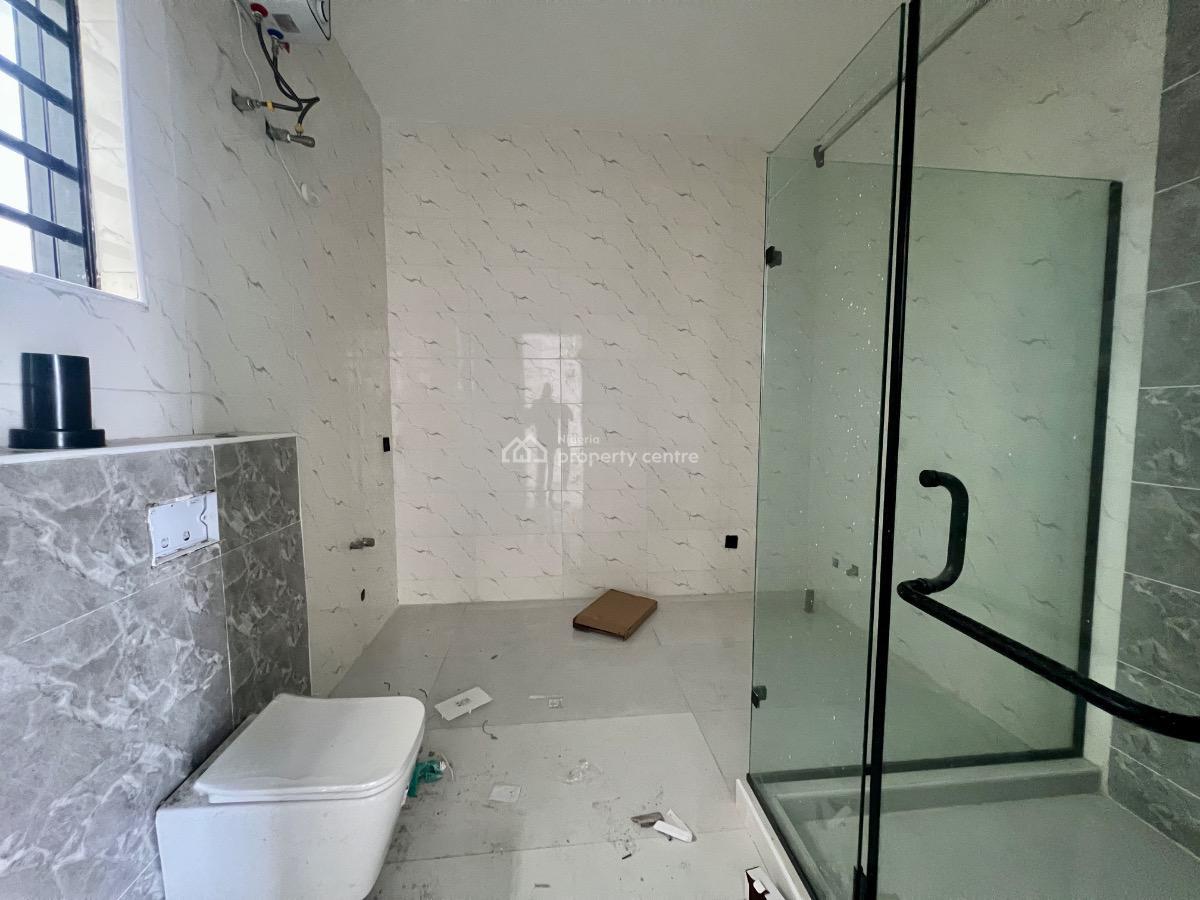 5 bedroom detached duplex for sale