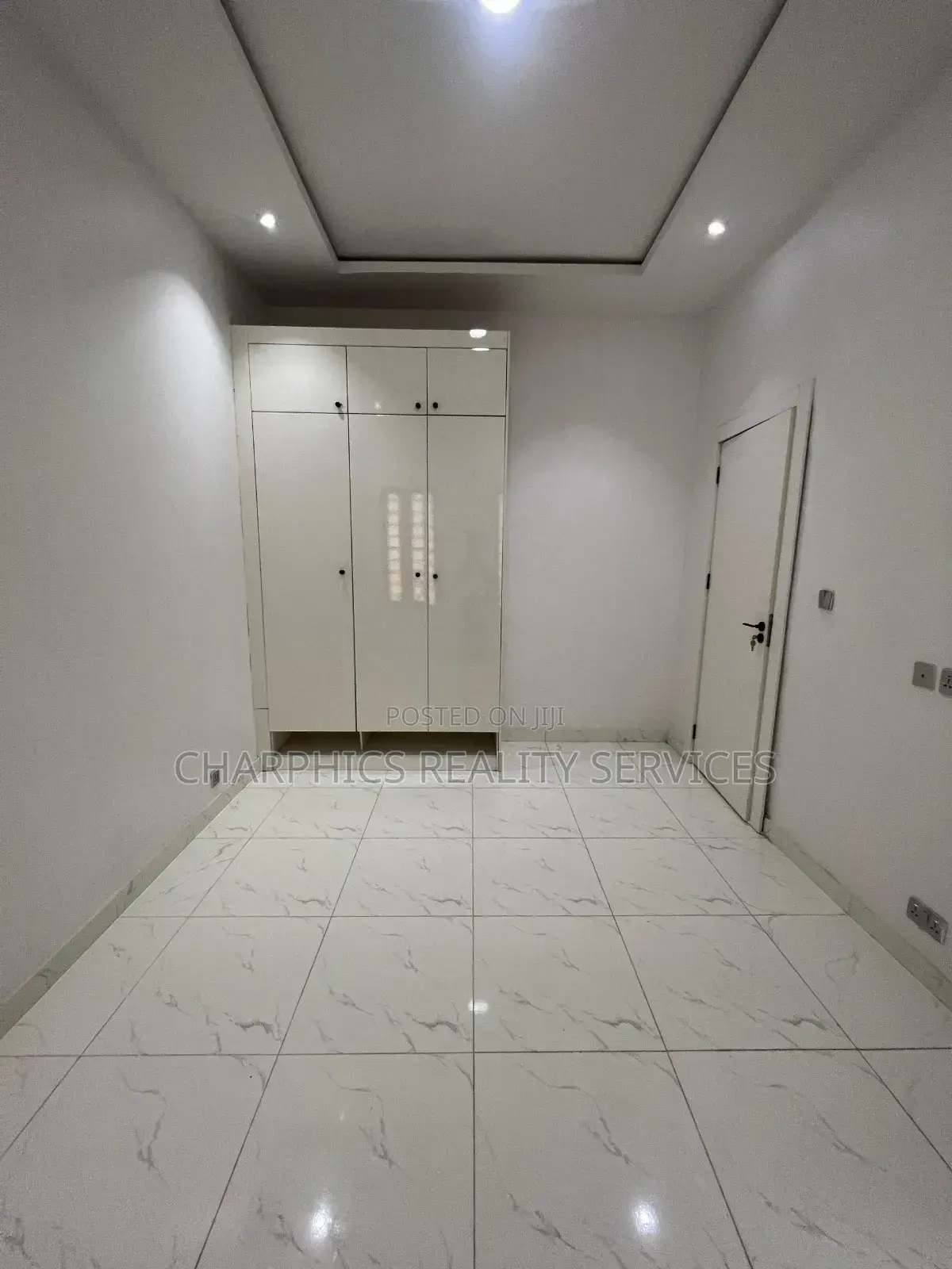 4bdrm Duplex in Lekki for sale