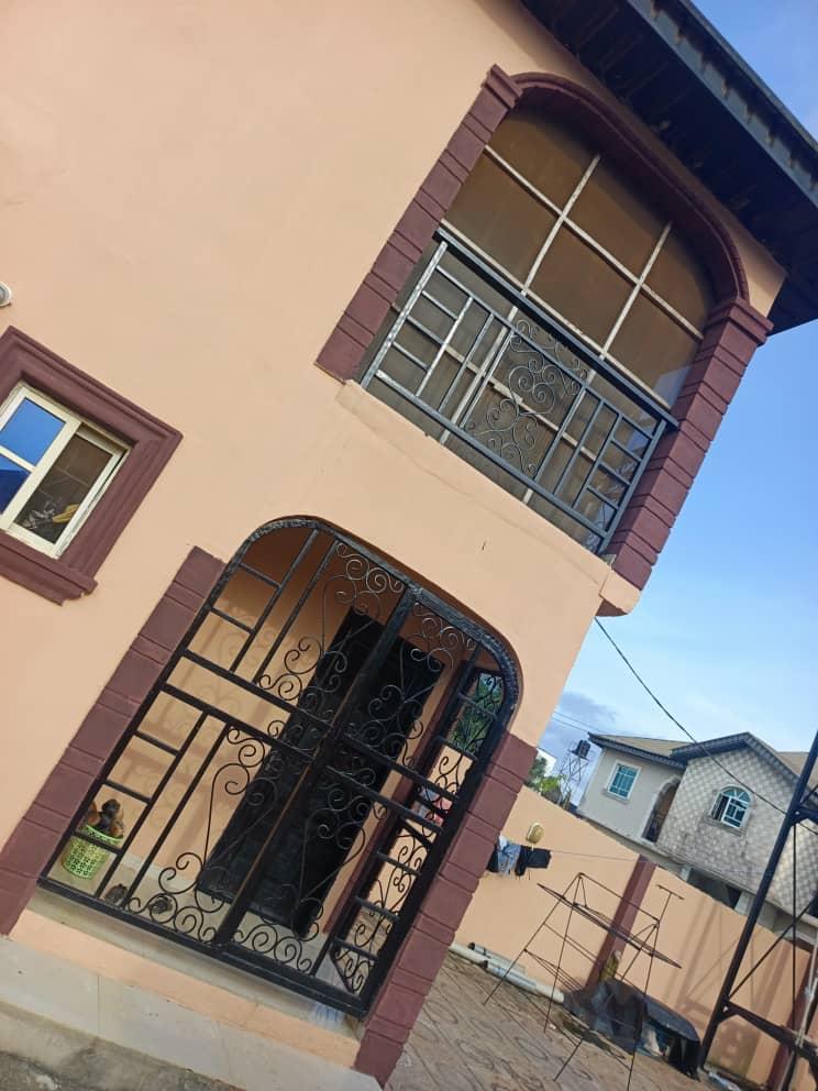 FOR SALE  A GOOD RETURNS OF INVESTMENT [ROI] SPACIOUS AND STANDARD BLOCK OF 5FLATS FOR SALE AT ABIOLA ESTATE AYOBO LAGOS