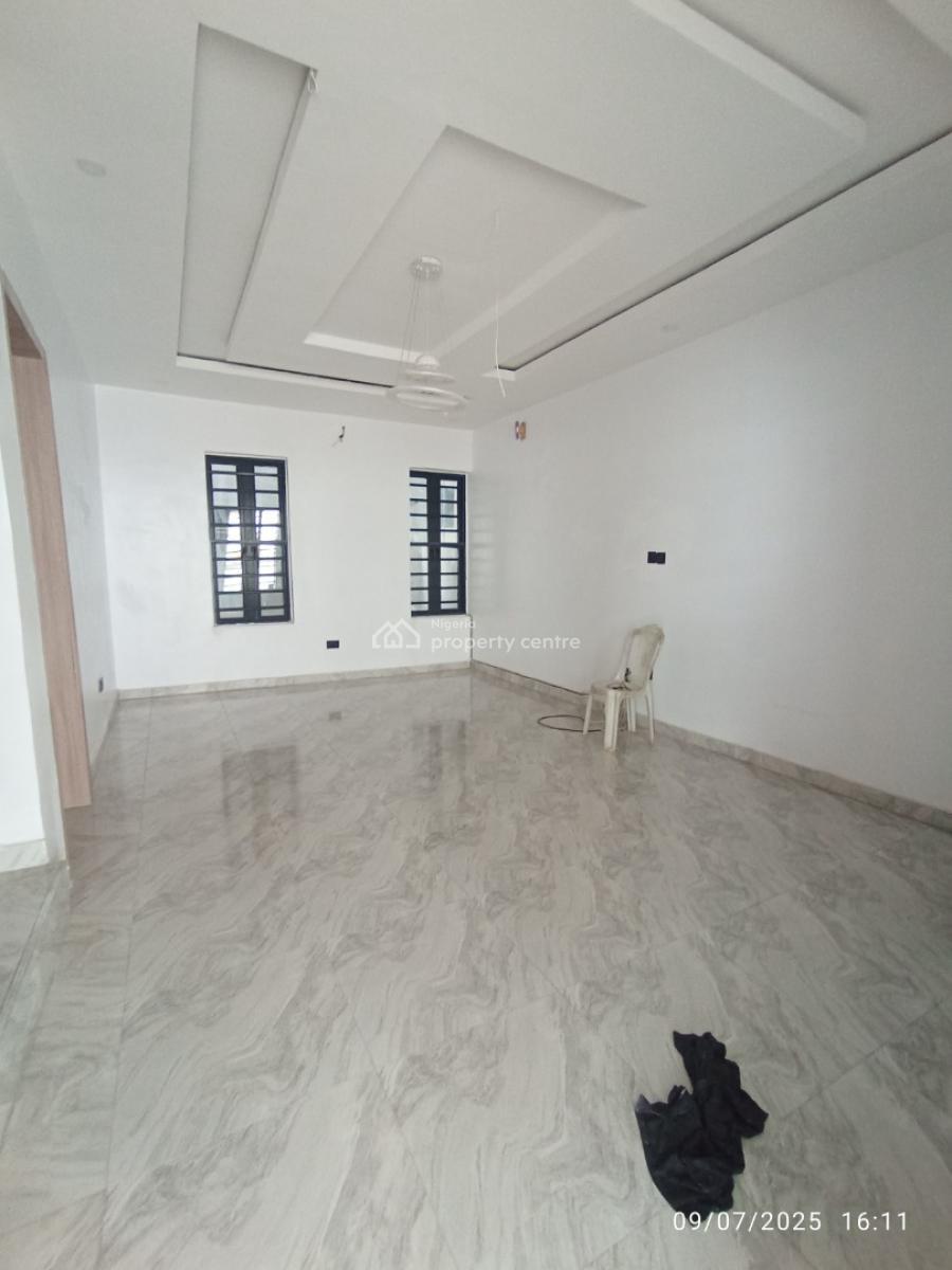 3 bedroom terraced duplex for sale
