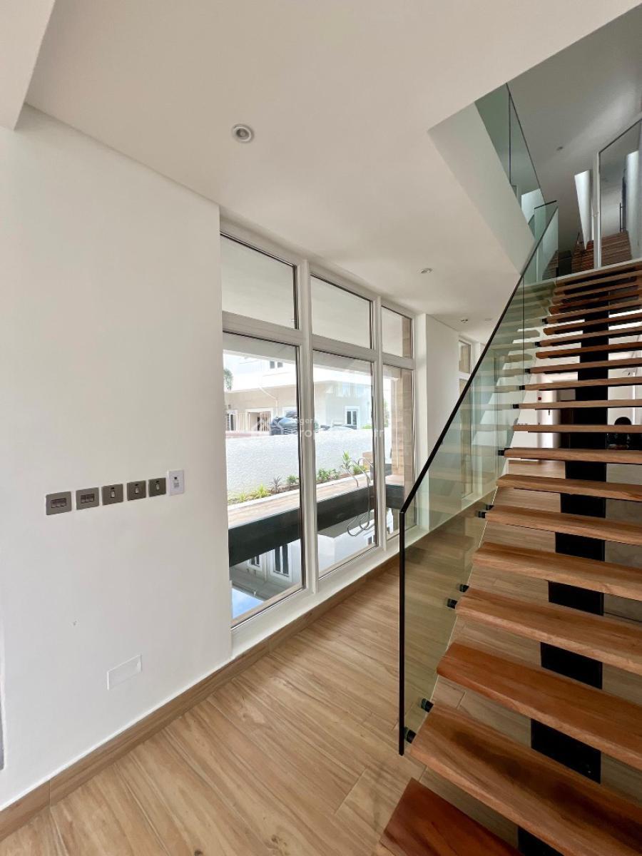 4 bedroom detached duplex for sale