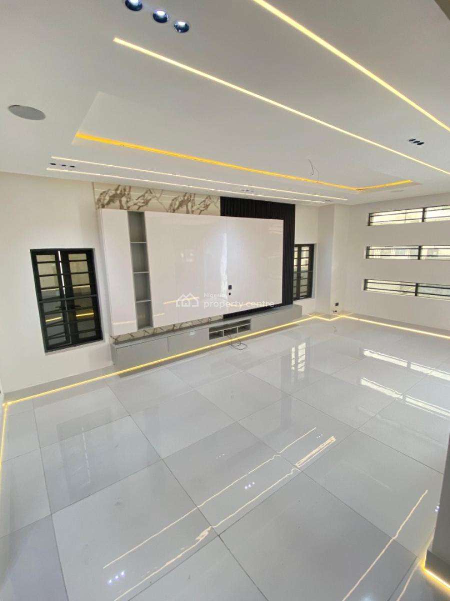 5 bedroom detached duplex for sale