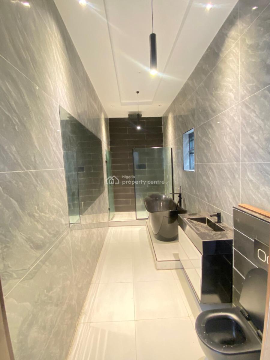 5 bedroom detached duplex for sale