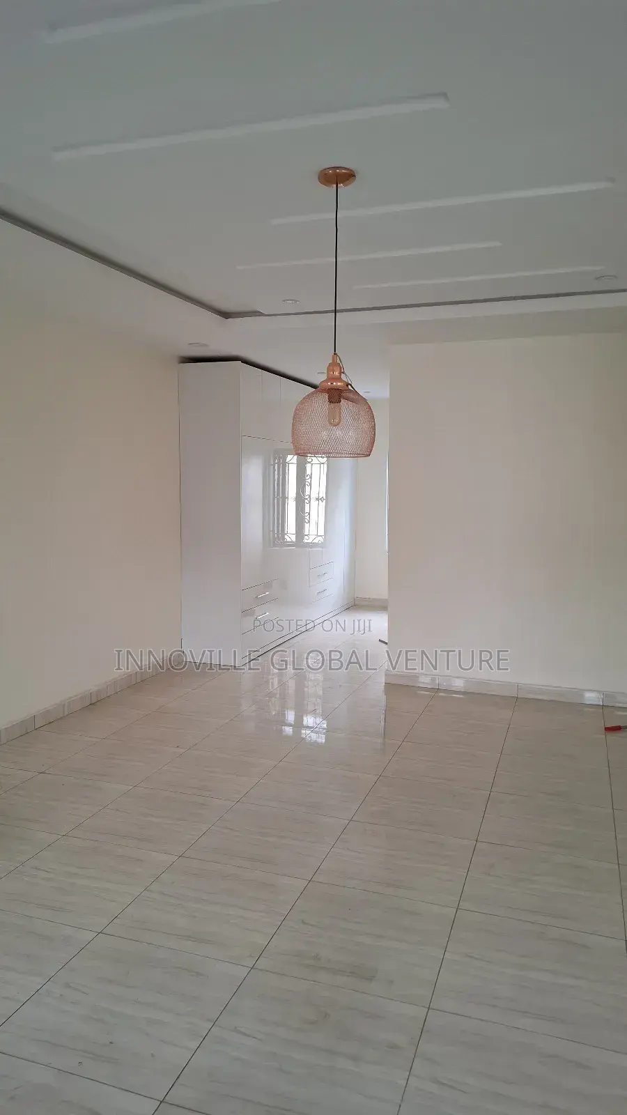 4bdrm Townhouse/Terrace in Idu for sale