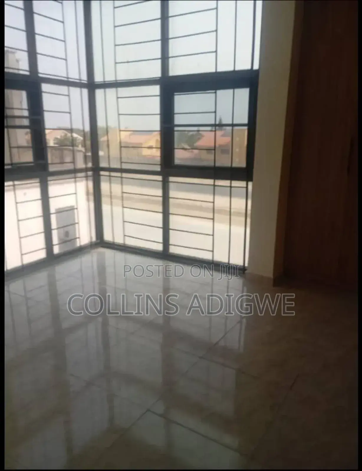 5bdrm Duplex in Call To Enter Estate for sale
