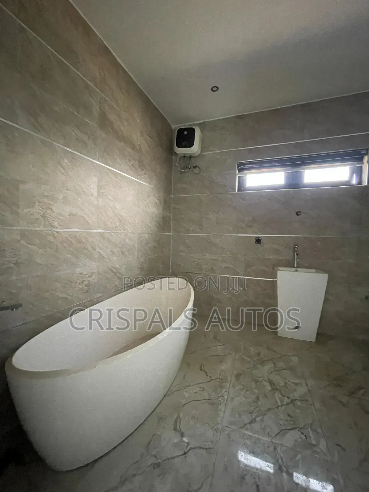 5bdrm Duplex in Lekky County Homes, Lekki for sale