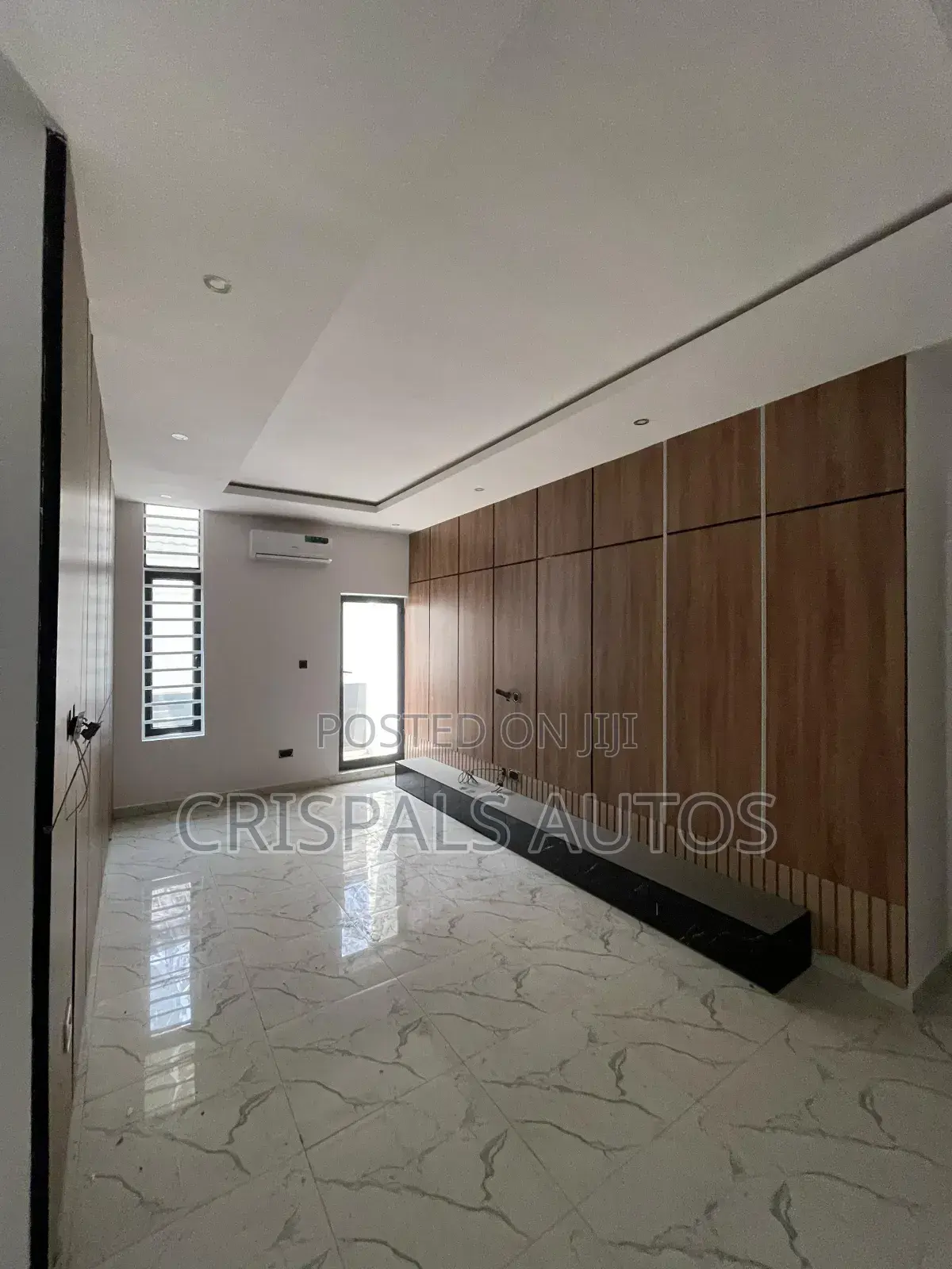 5bdrm Duplex in Lekky County Homes, Lekki for sale