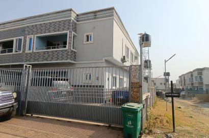 For sale!!!!!  Standard spacious and tastefully finished 4 bedroom semi detached duplex at palm height estate Along airport road lugbe Abuja.