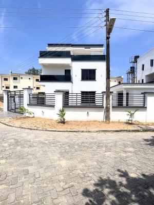 4 bedroom detached duplex for sale
