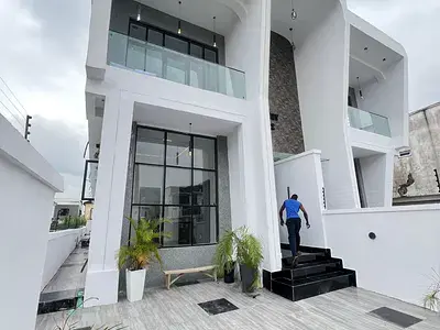 Five Bedroom Semi Detached Duplex with Swimming Pool