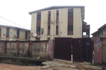 Block of 6 units, 3 Bedroom flats (2 toilets and bathrooms with basic finishes) on land measuring about 690 Sqmt
