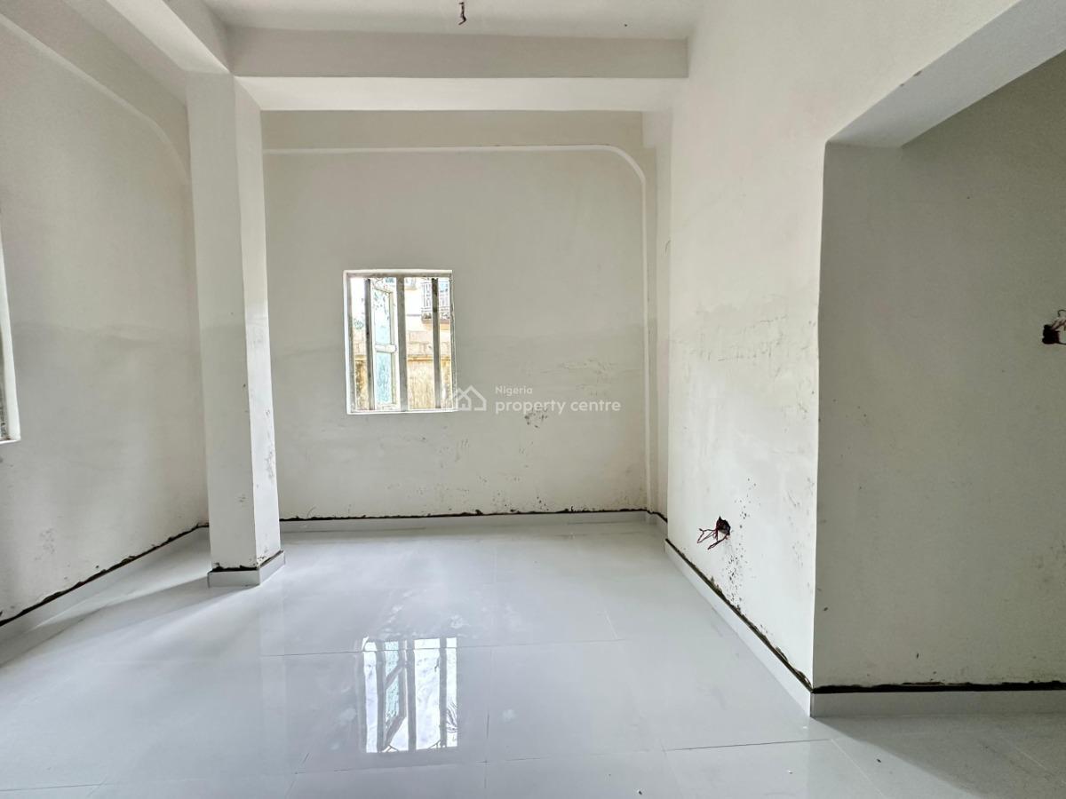 1 bedroom mini flat (room and parlour) for rent