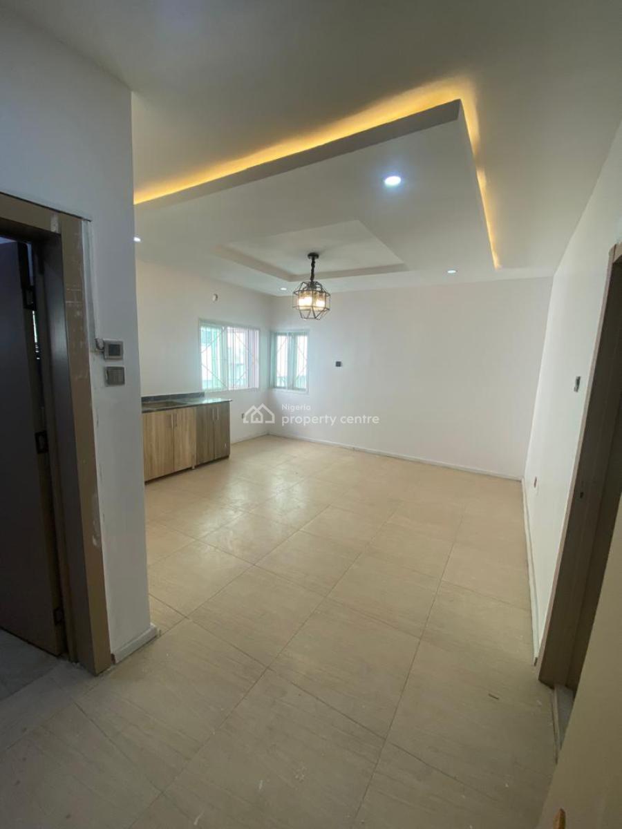 Self contain (single rooms) for rent