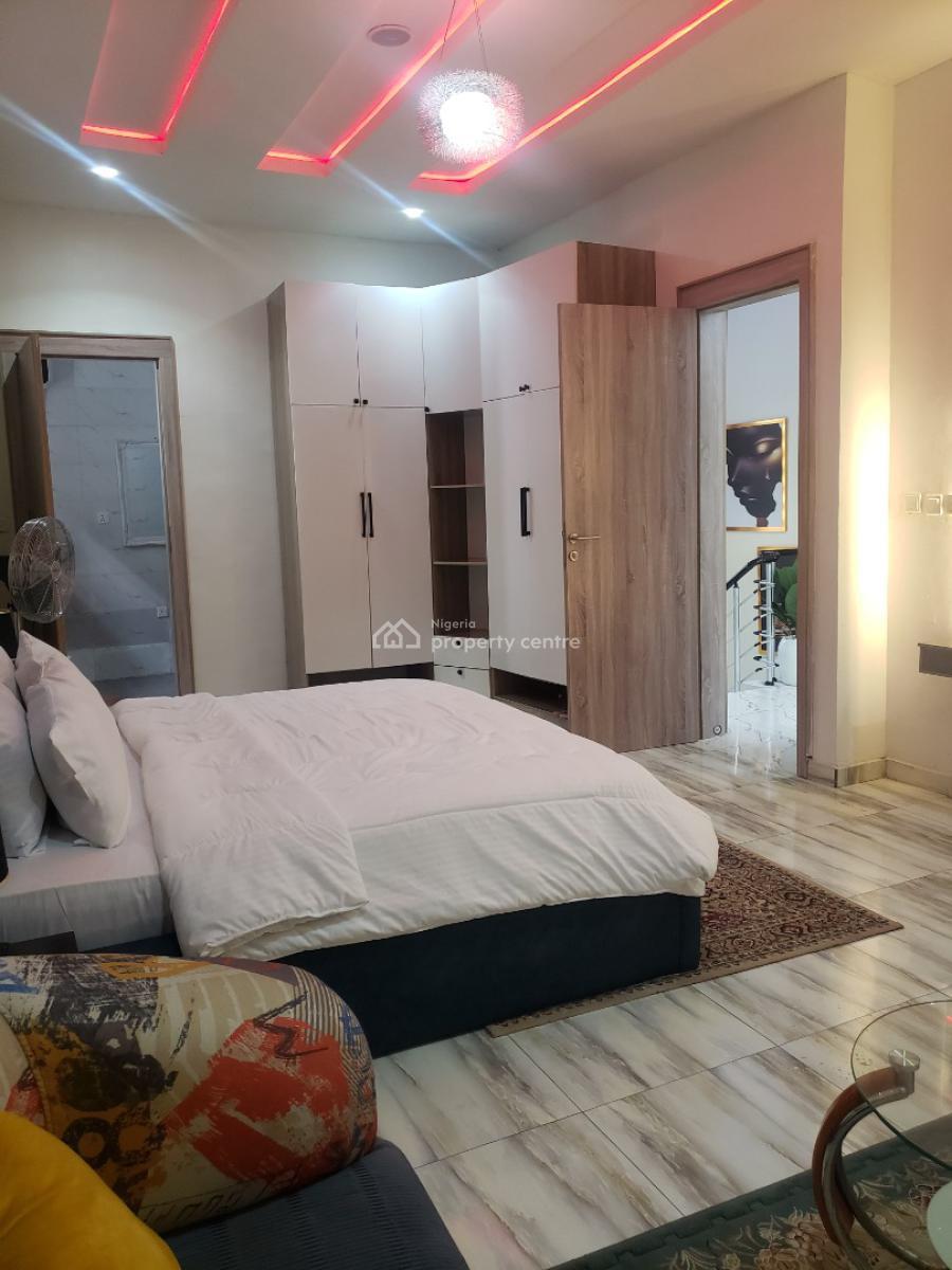 4 bedroom semi-detached duplex for rent