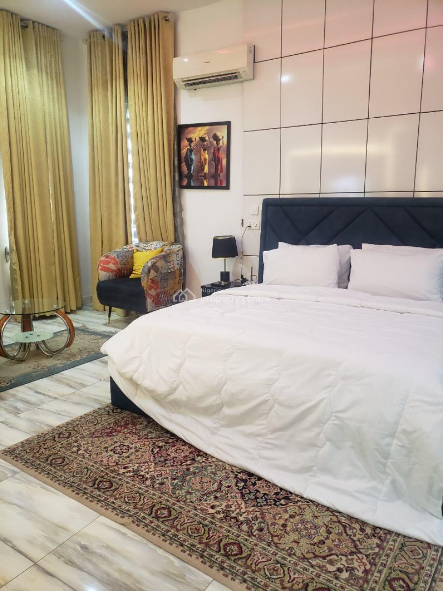 4 bedroom semi-detached duplex for rent