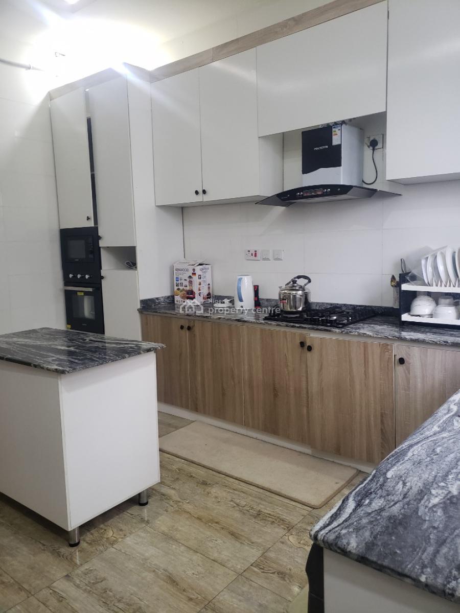4 bedroom semi-detached duplex for rent