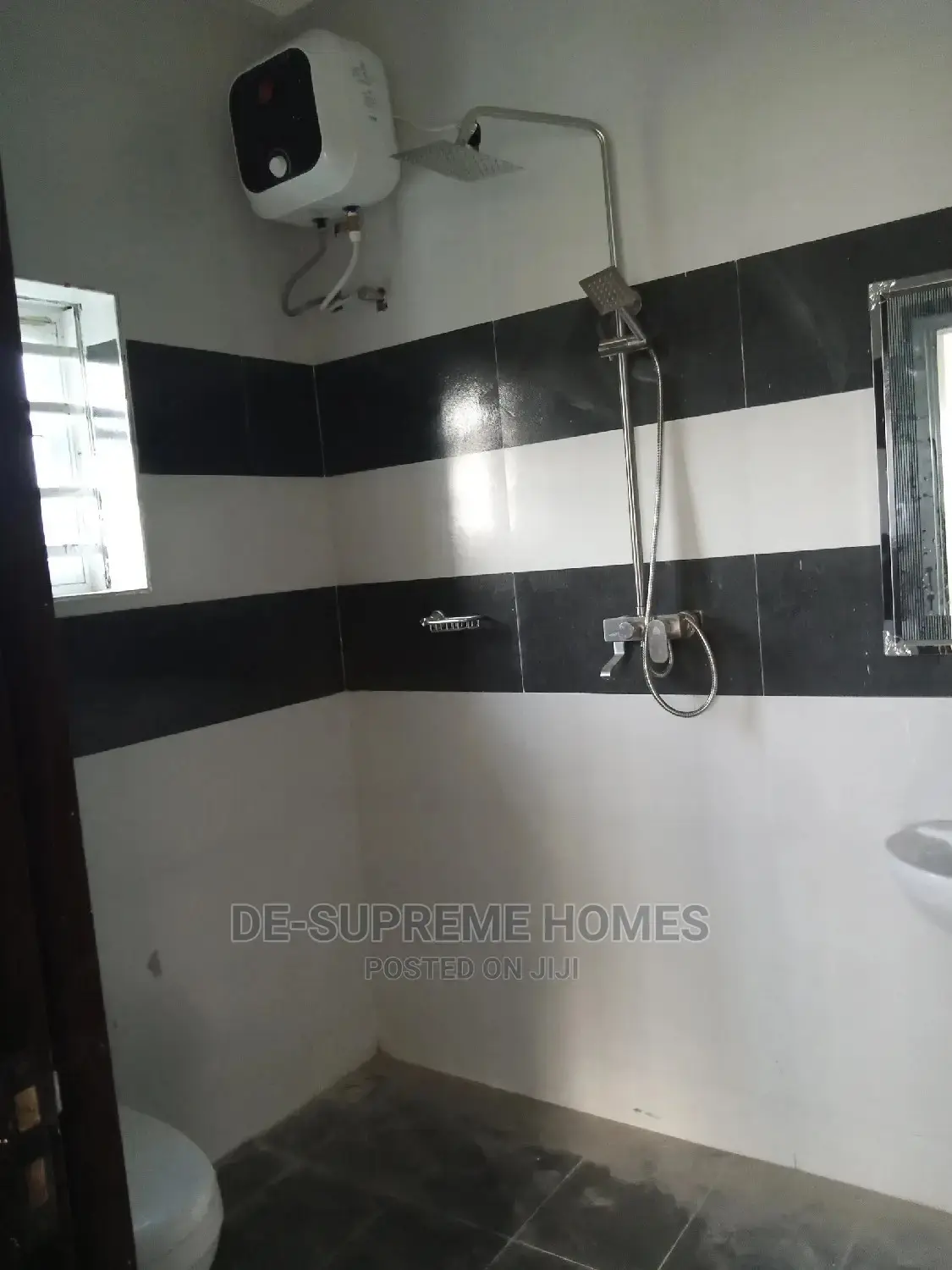 5bdrm Duplex in Beachwood Estate, Bogije for sale
