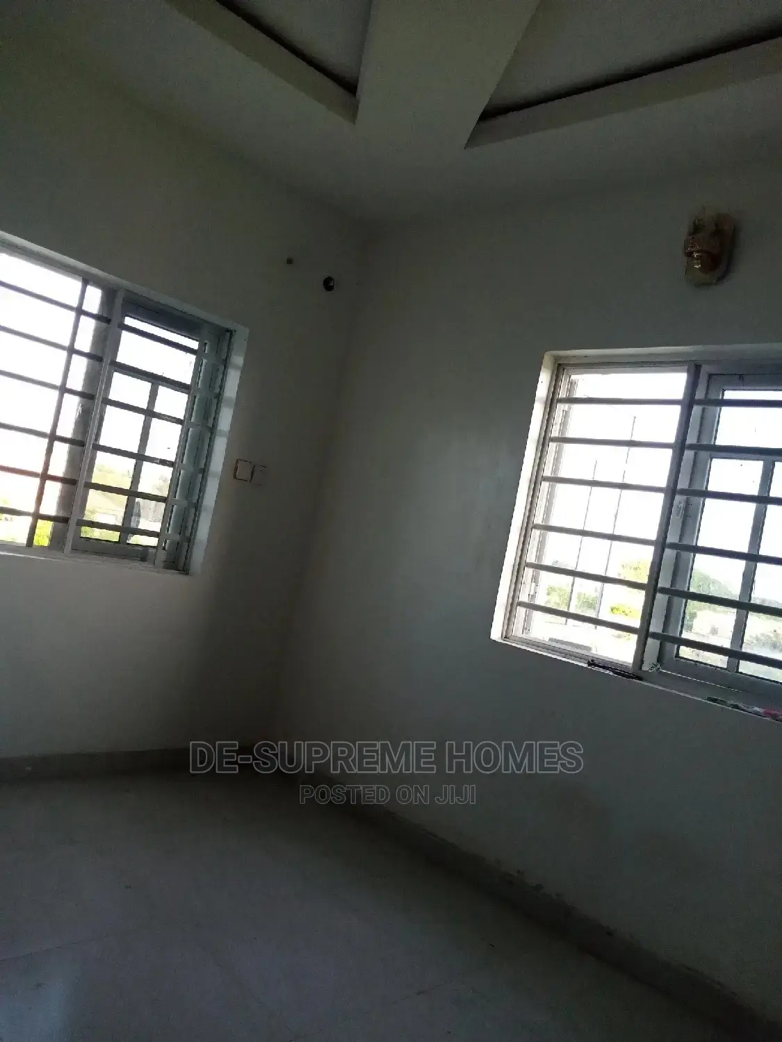 5bdrm Duplex in Beachwood Estate, Bogije for sale