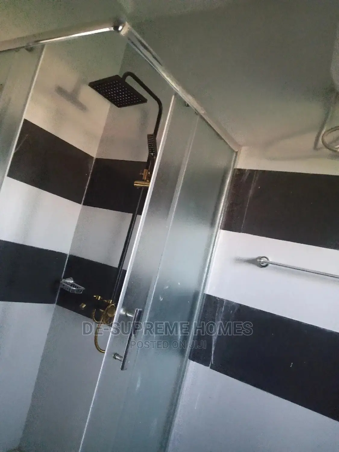 5bdrm Duplex in Beachwood Estate, Bogije for sale