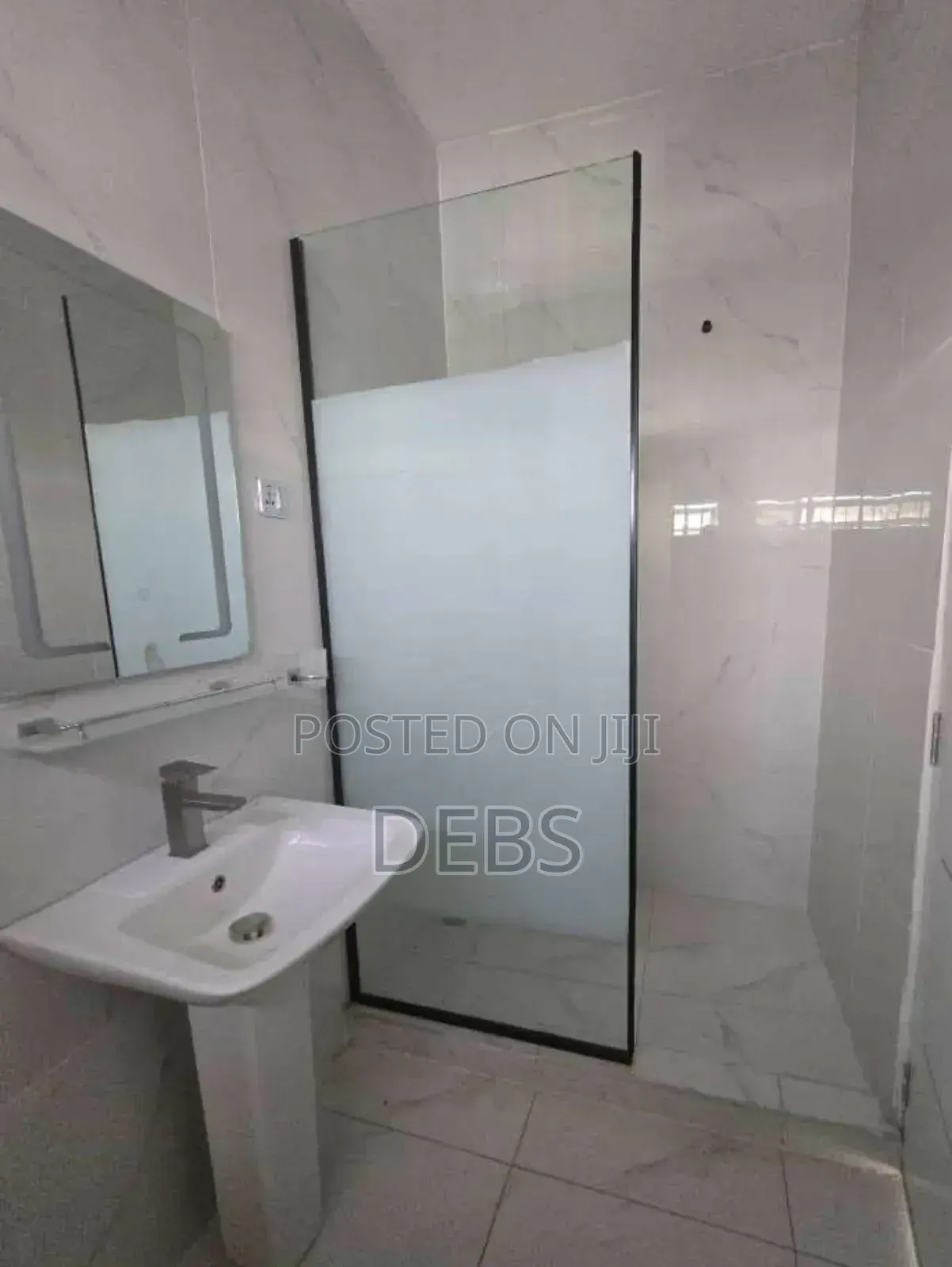 4bdrm Townhouse / Terrace in Guzape for rent