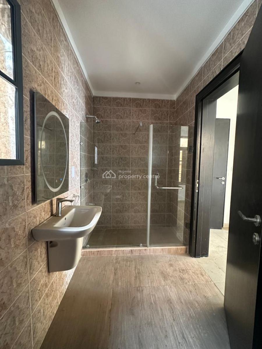 4 Bedroom Terrace Duplex With Bq