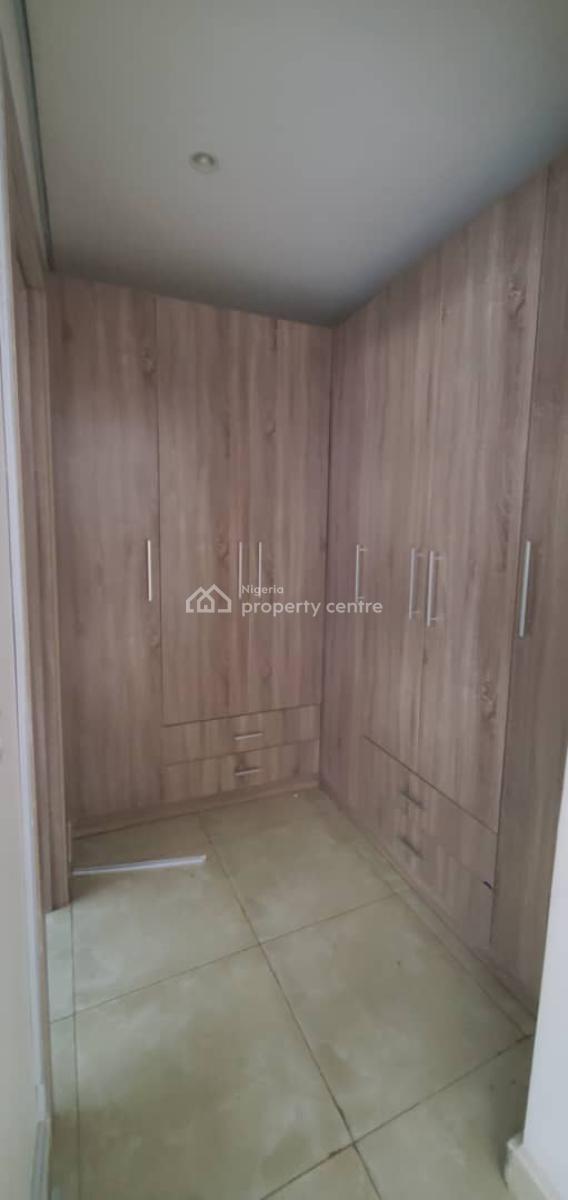 4 Bedroom Terrace Duplex With Bq