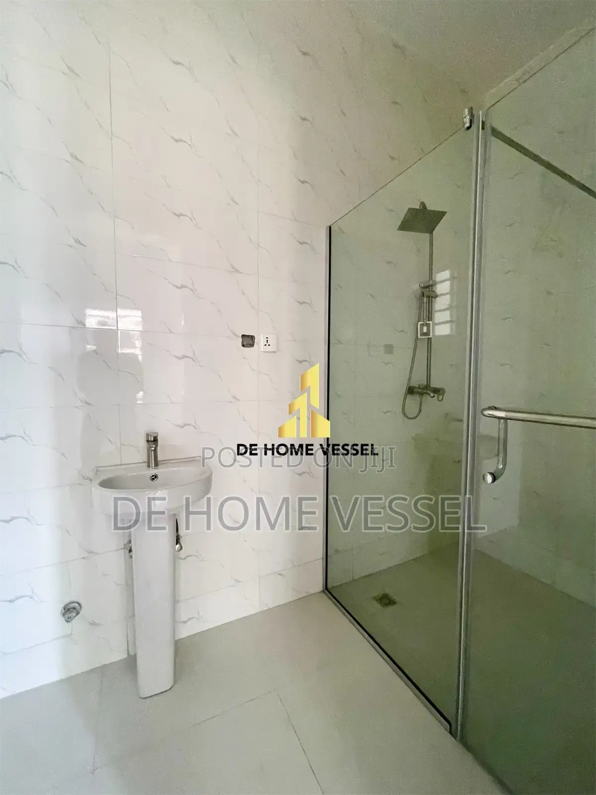 5bdrm Duplex in Ajah for sale