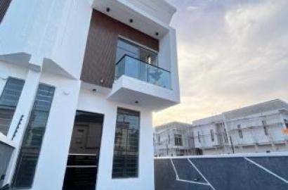 4 bedroom semi-detached duplex for sale