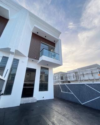 4 bedroom semi-detached duplex for sale