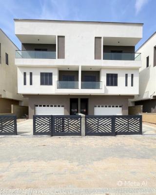 4 bedroom semi-detached duplex for sale