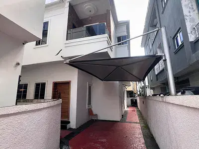 4 Bedroom Semi Detached