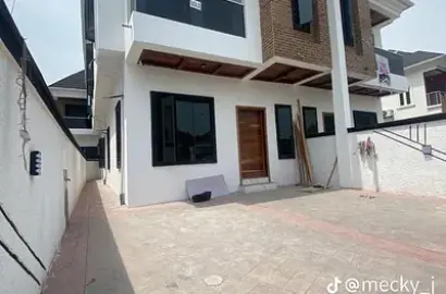 4 Bedroom Semi Detached Duplex