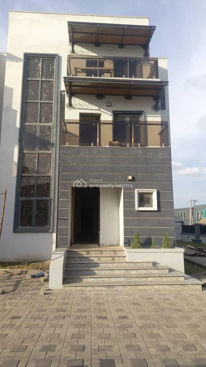 5 bedroom terraced duplex for rent