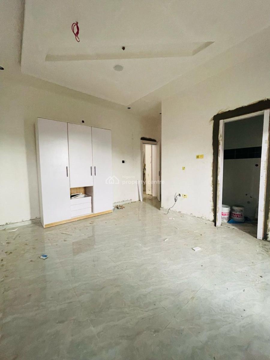 5 bedroom semi-detached duplex for sale